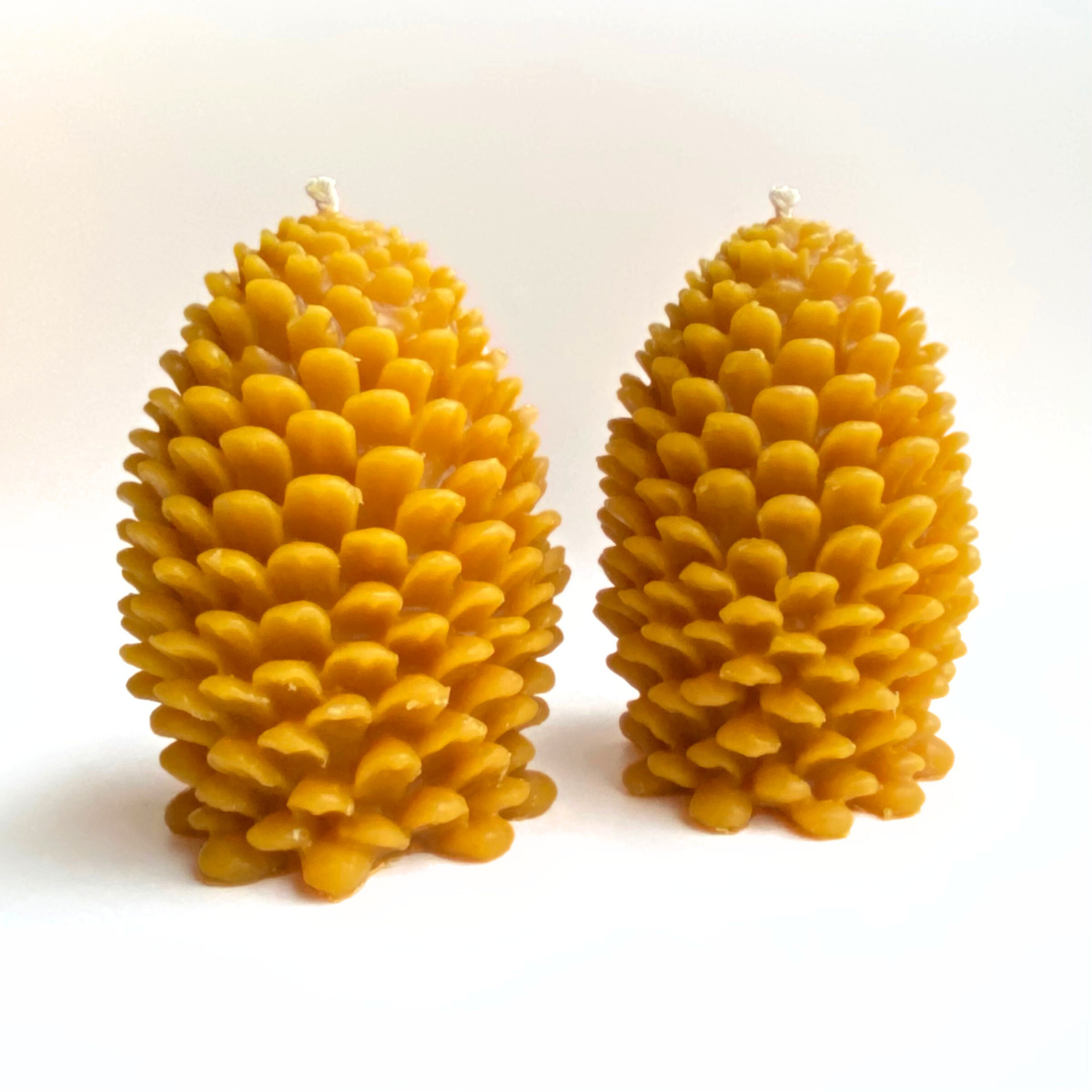 Large Pinecone Candle